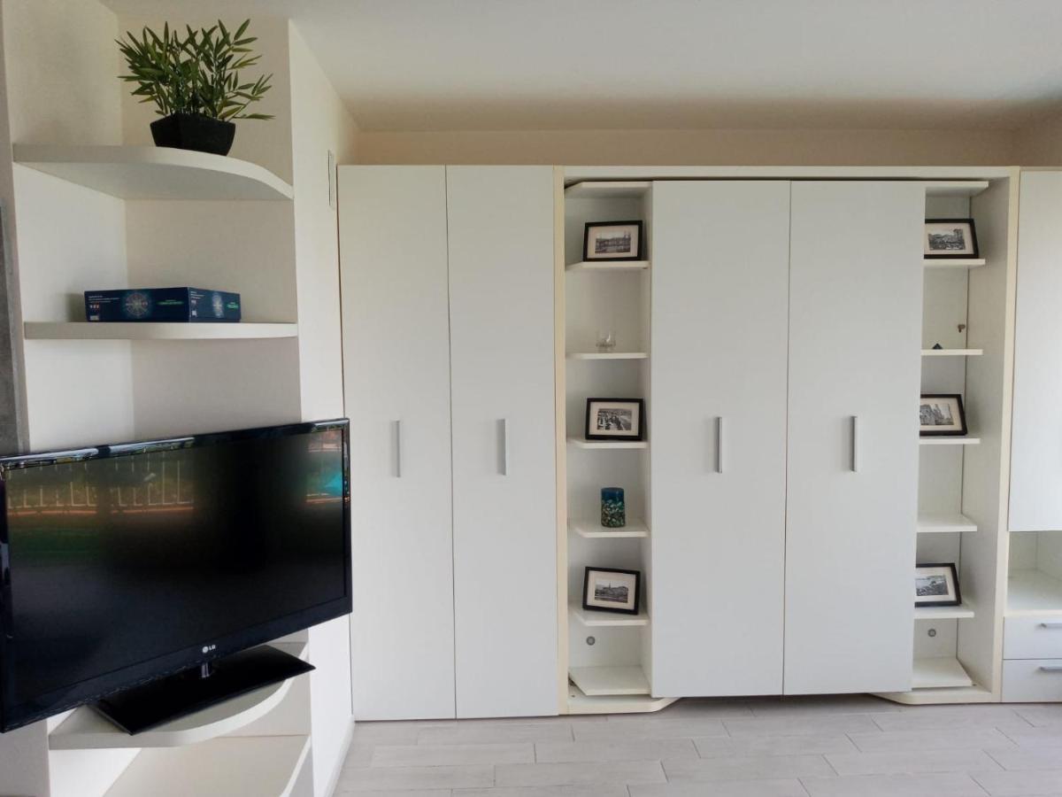 Eliana Appartment Mentone Esterno foto